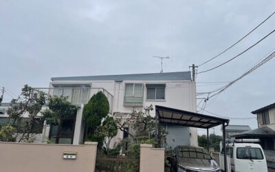 【古河市　五霞町　境町】カーポートの雨樋掃除や雨樋取り付け　換気扇カバー　コーキング　玄関　部分補修工事を行いました